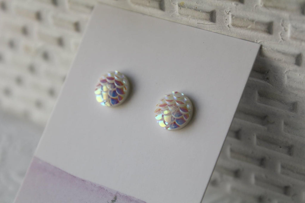 10mm Pearl Mermaid Earrings