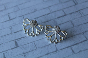 Diamond lotus