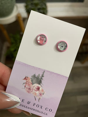 8mm Pink Piggie Earrings