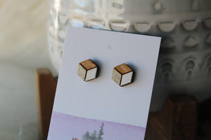 Wood Earrings Metallic Taupe/White