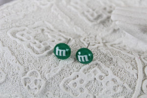 8mm green m&m earrings