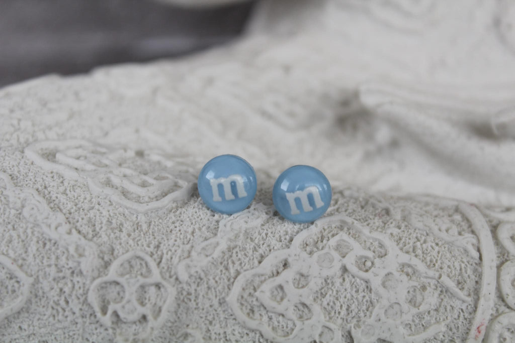 8mm light blue m&m earrings