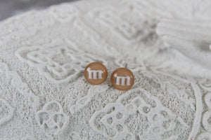 8mm espresso m&m earrings