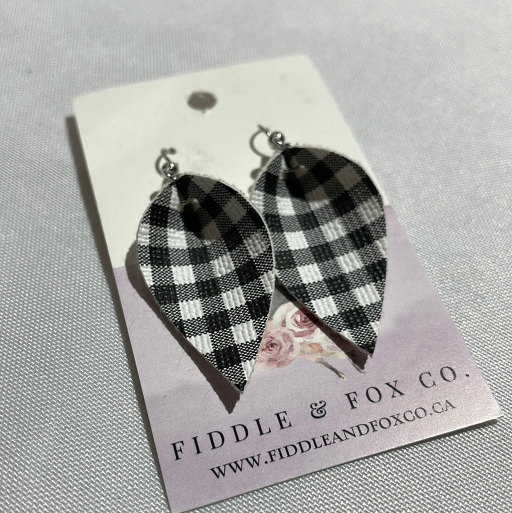 Plaid Leather Earringd